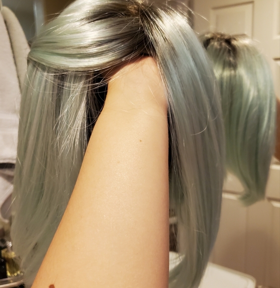 WIG - Noriko Seaglass Light Green Wig - Picture 4 of 12